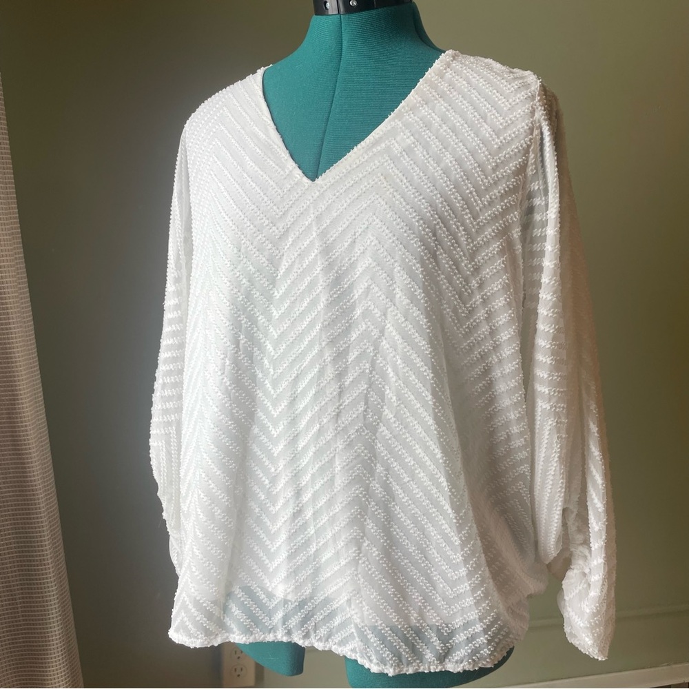 FAVLUX White Boxy Blouse with Relaxed Fit